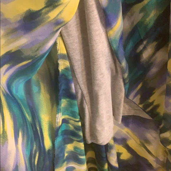 Cute dress! - Picture 6 of 6